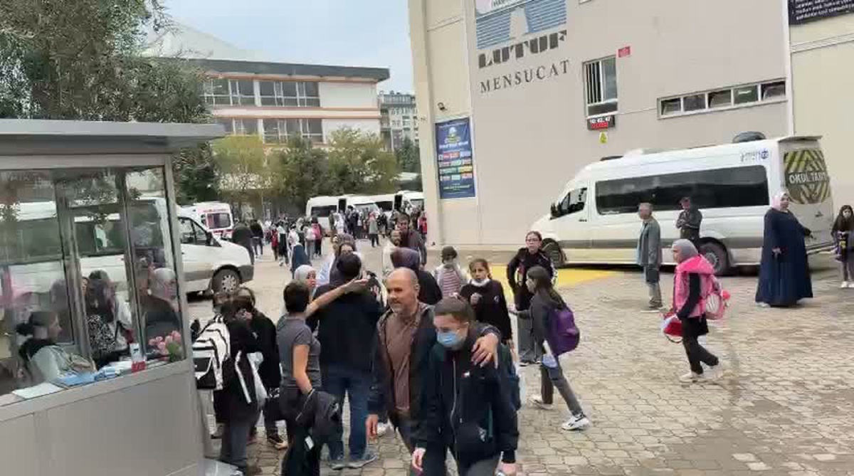 Kahramanmaraş’ta inşaat çalışmasında ortaya çıkan gaz sızıntısı nedeniyle 2 okul tahliye edildi