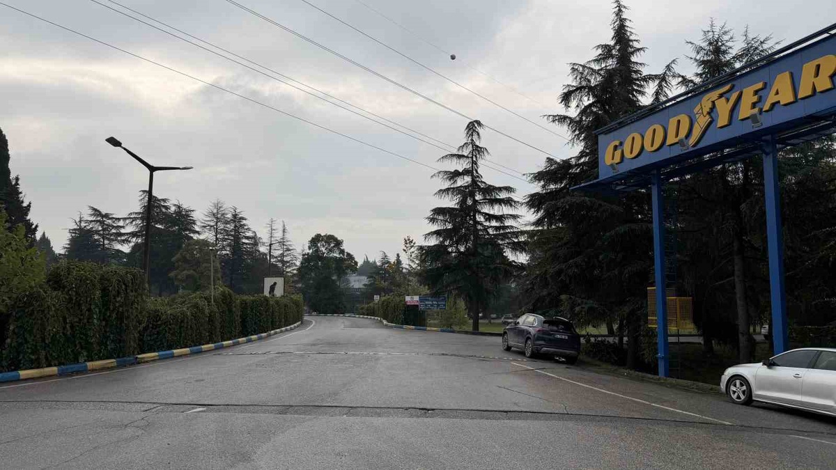 Sakarya Arifiye'de Goodyear işçisi pres makinesine sıkışarak hayatını kaybetti