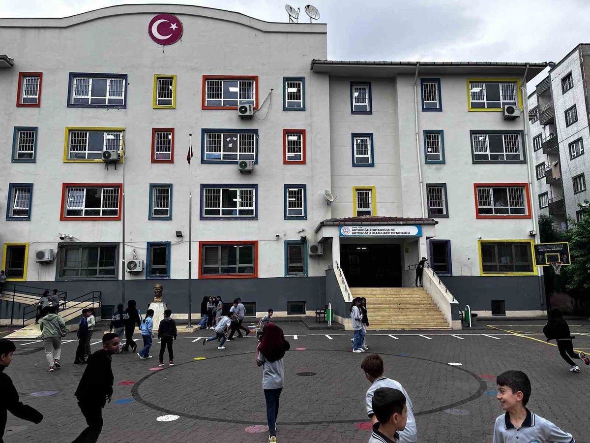 Şırnak Cizre'de öğrencilere AFAD işbirliğiyle afet farkındalık eğitimi verildi