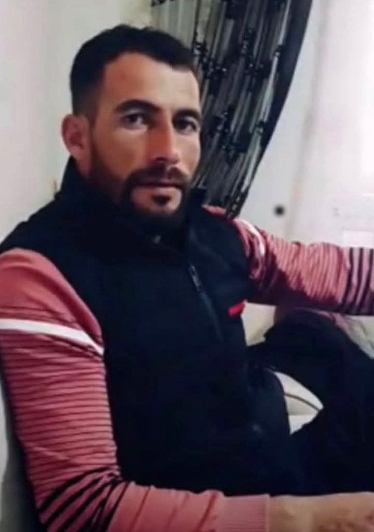 Adıyaman Kahta'da otomobilin çarptığı 2 yayadan 1'i hastanede hayatını kaybetti