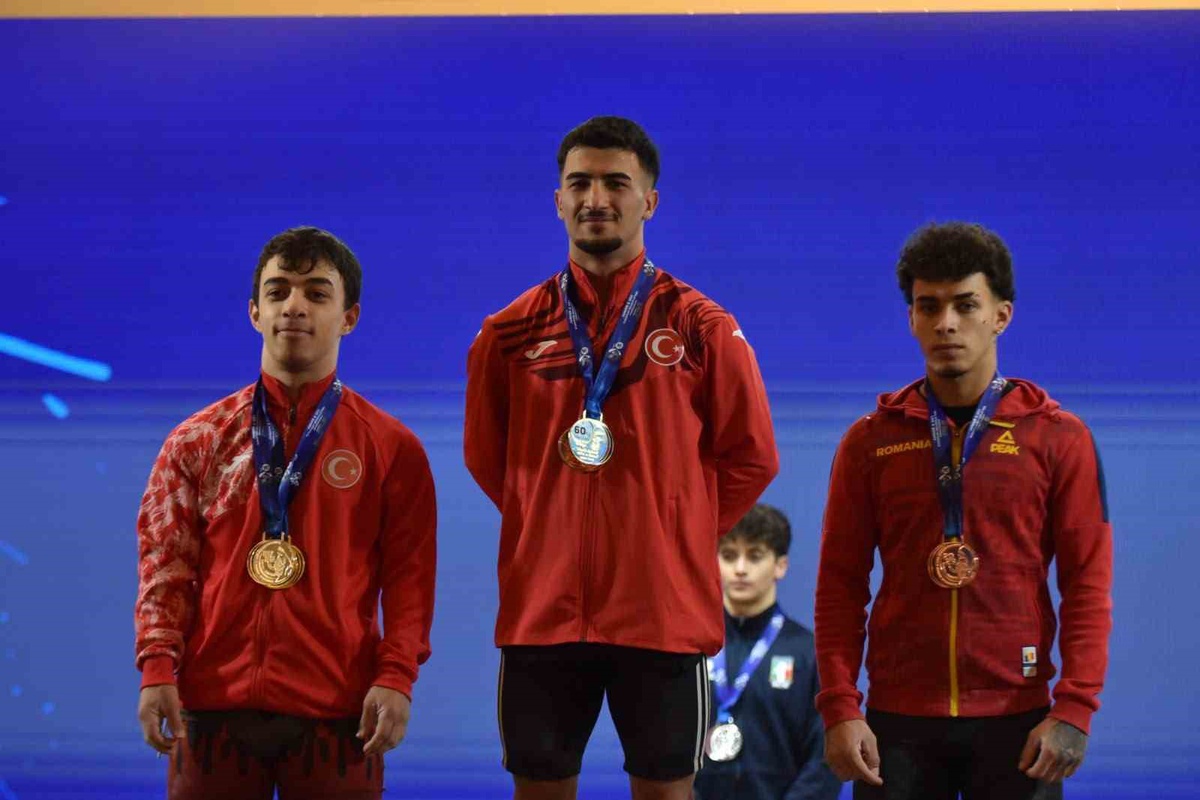 BARÜ'lü halterciler Avrupa Şampiyonası'ndan 5 madalyayla döndü, Yılmaz rekor kırdı