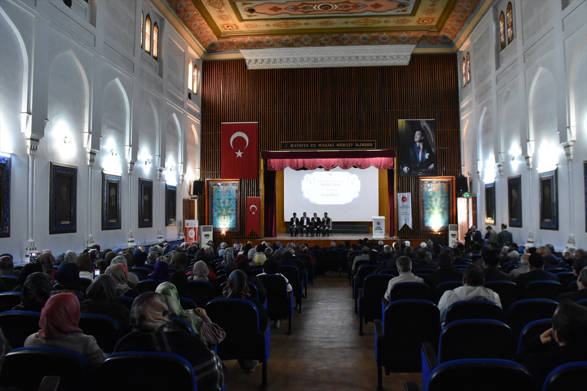 Edirne'de Mevlid-i Nebi programında Hz. Muhammed'in güzel ahlakı vurgulandı
