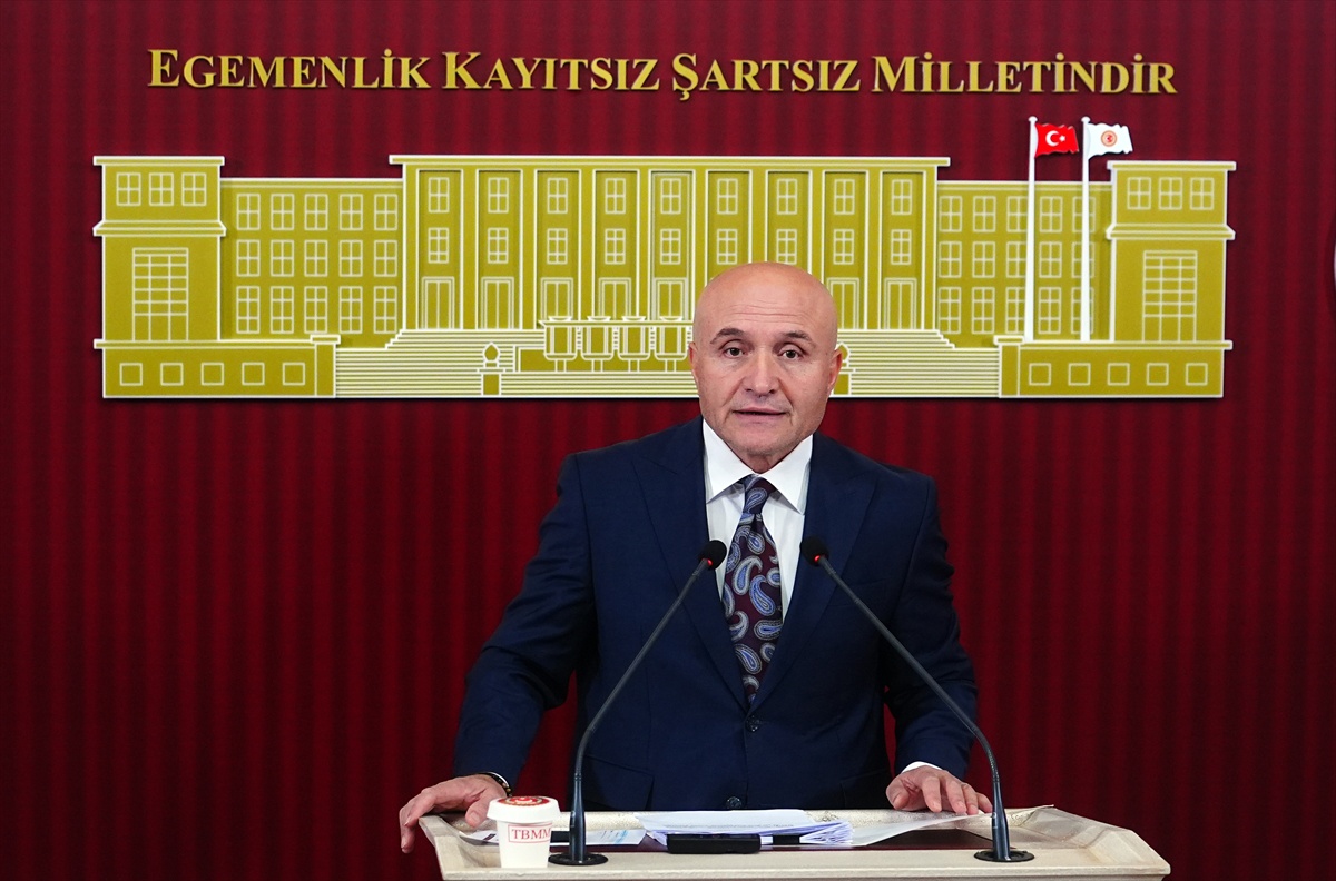 İYİ Partili Erhan Usta, fon soruşturmasında bazı kişilerin korunduğunu iddia etti
