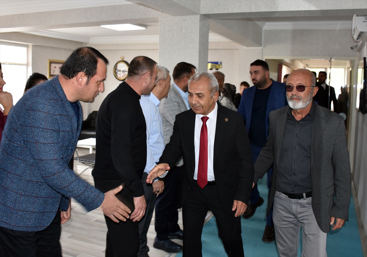 Kırıkkale Yahşihan'da başkan vekilliğine Hamdi Açıkgöz 4. turda seçildi