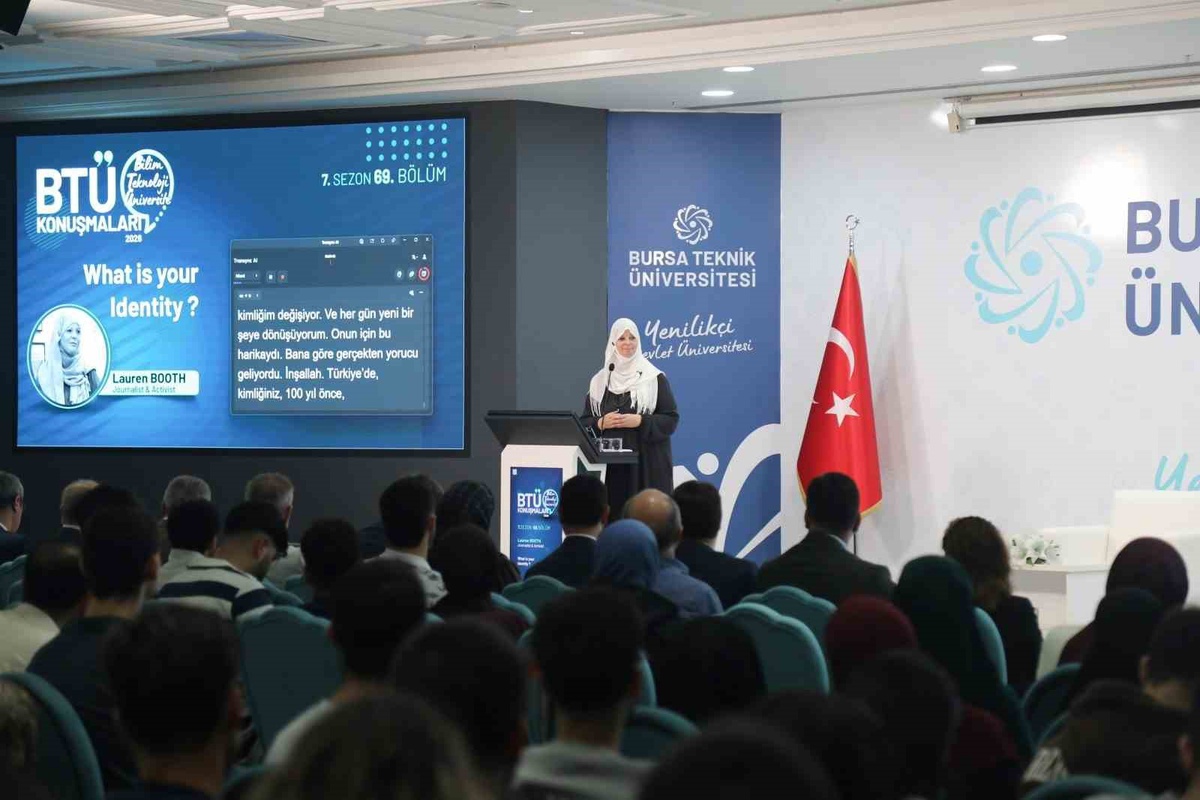 Lauren Booth, BTÜ'de kimlik ve inancı anlattı, Gazze deneyimini paylaştı