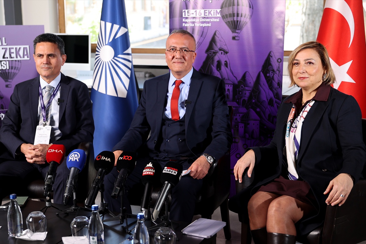 Nevşehir Ürgüp'te Kapadokya Üniversitesi'nin 3. Yapay Zeka Buluşması başladı