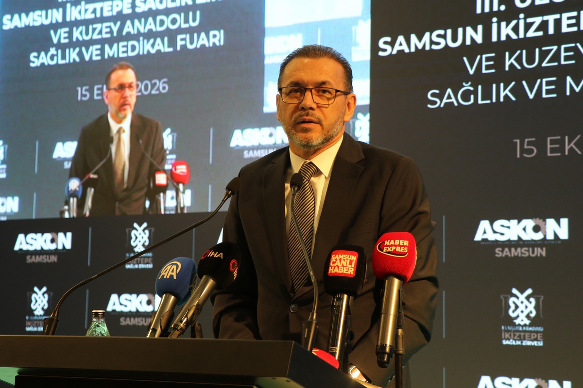 Samsun'daki sağlık zirvesinde yerli kalp cihazı ve aşıda son aşama anlatıldı