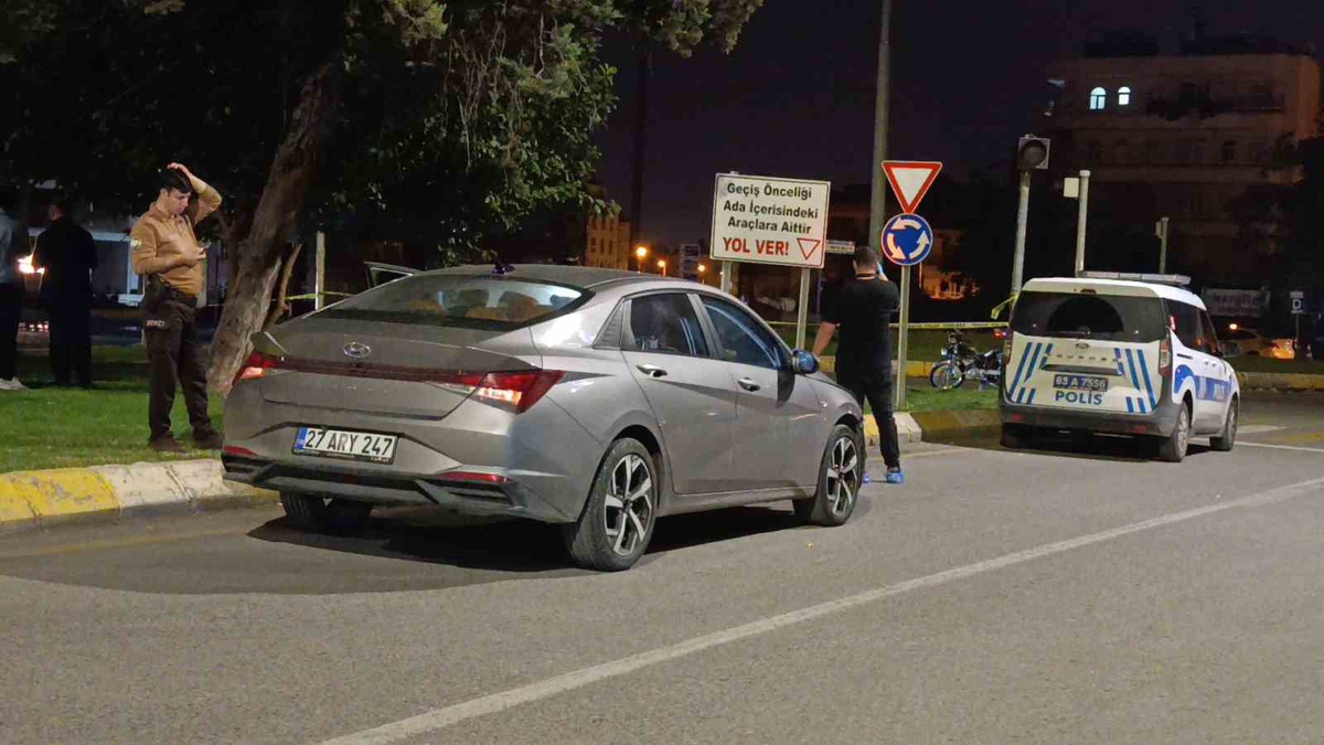 Şanlıurfa’da otomobil ile çarpışan motosikletin sürücüsü öldü