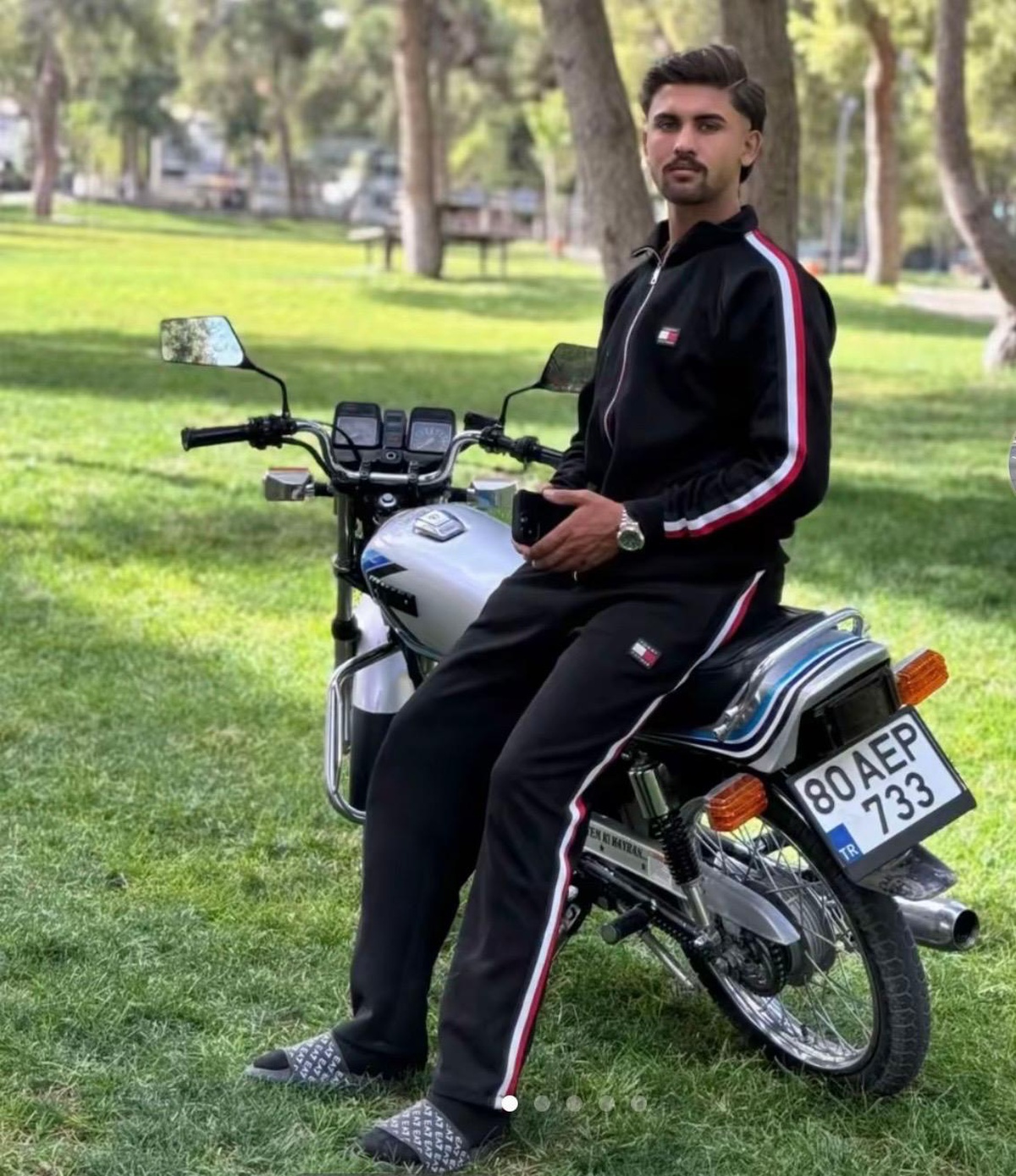 Şanlıurfa'da otomobille çarpışan motosikletin 21 yaşındaki sürücüsü hayatını kaybetti