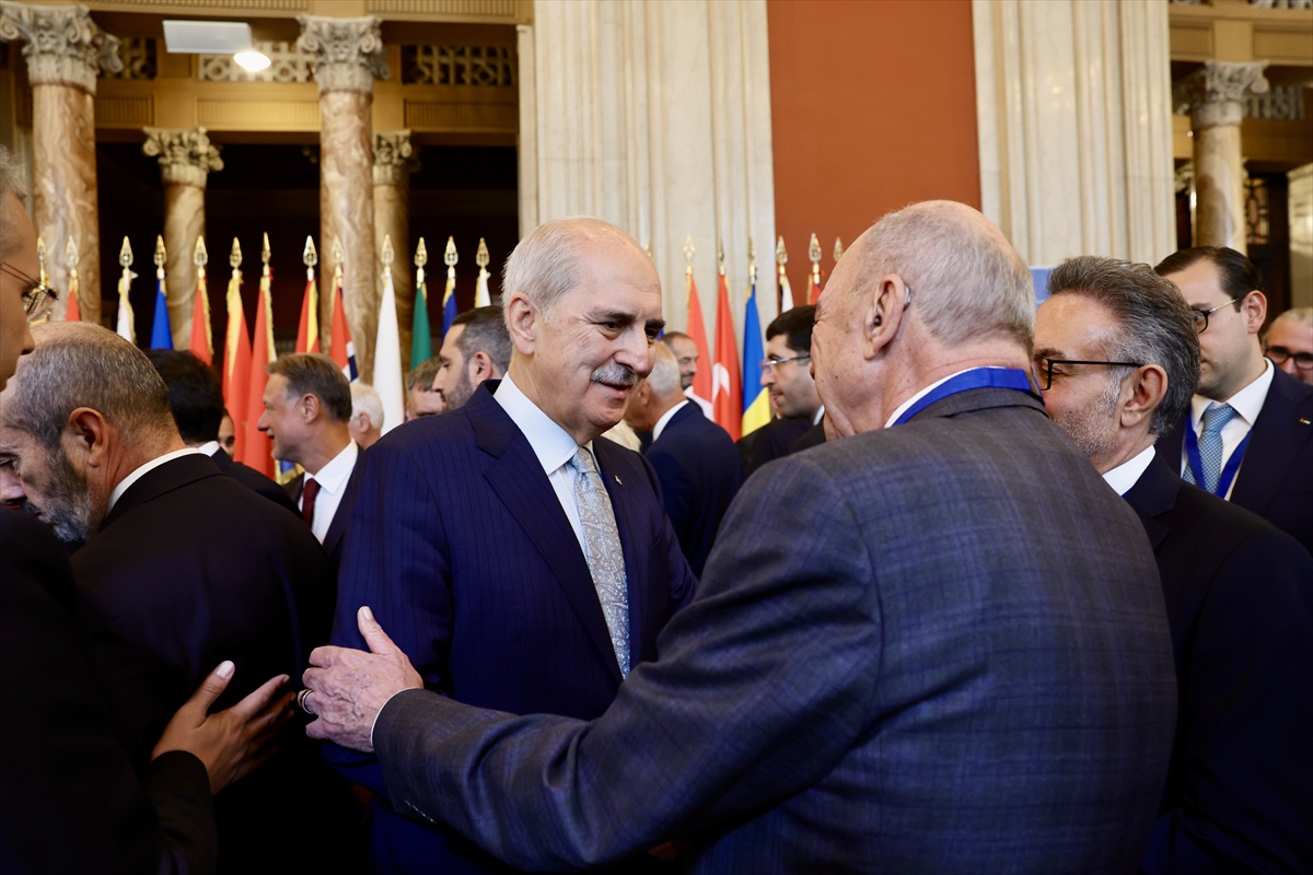 TBMM Başkanı Kurtulmuş, Roma'da Ürdün Senatosu Başkanı Al Fayez ile görüştü