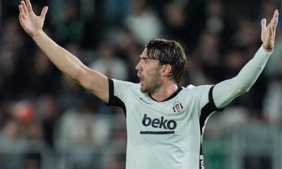 Vlahovic neden yok, Vlahovic Hoffenheim Beşiktaş maçında sakat mı, cezalı mı, yedek mi?