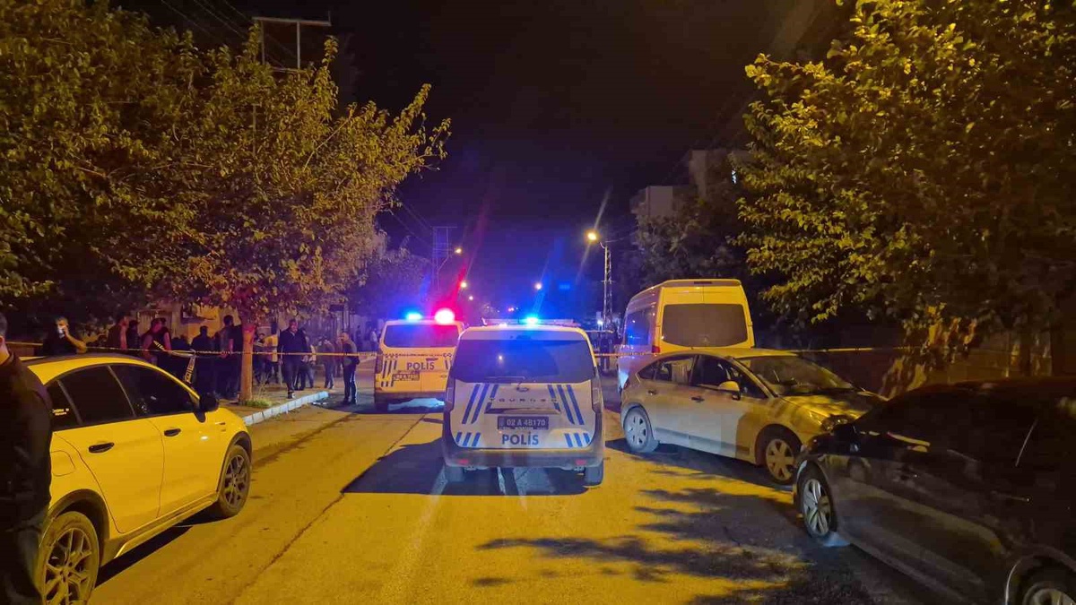 Adıyaman Malazgirt'te iki grup arasında silahlı çatışma çıktı, 1 kişi yaralandı