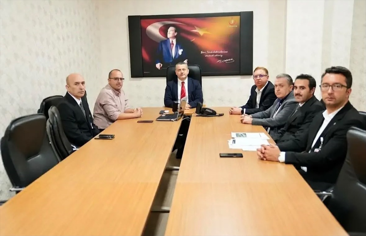 Alaca Devlet Hastanesinde hizmetler İl Sağlık Müdürü başkanlığında değerlendirildi