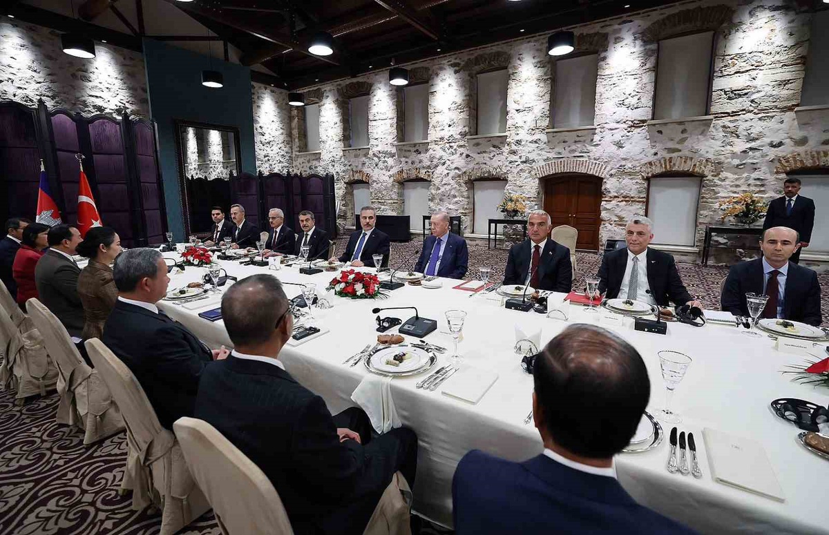 Bakan Bolat: 'Türkiye ile Kamboçya arasındaki ticari iş birliğini geliştirmeyi hedefliyoruz'