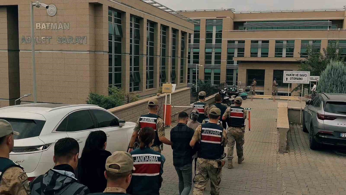 Batman merkezli yasa dışı bahis operasyonunda 119 şüpheliden 80'i tutuklandı
