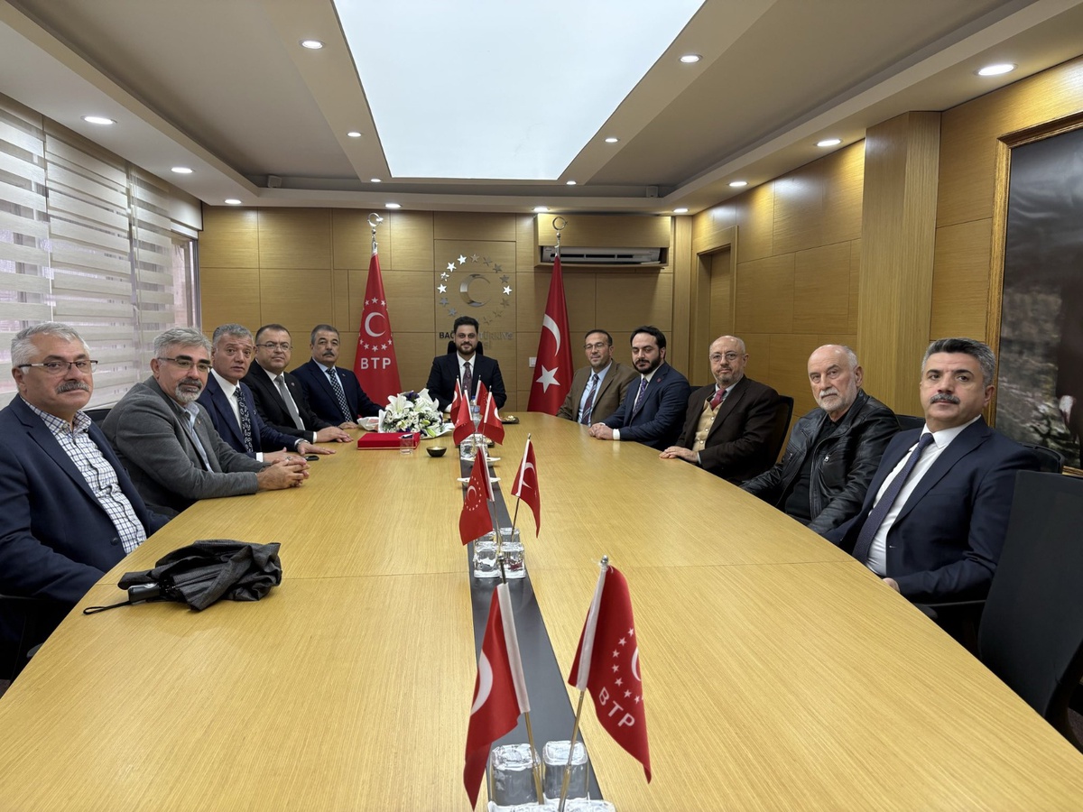BTP Genel Başkanı Baş, Birleşik Kamu-İş heyetini ağırladı, kamu sorunları ele alındı