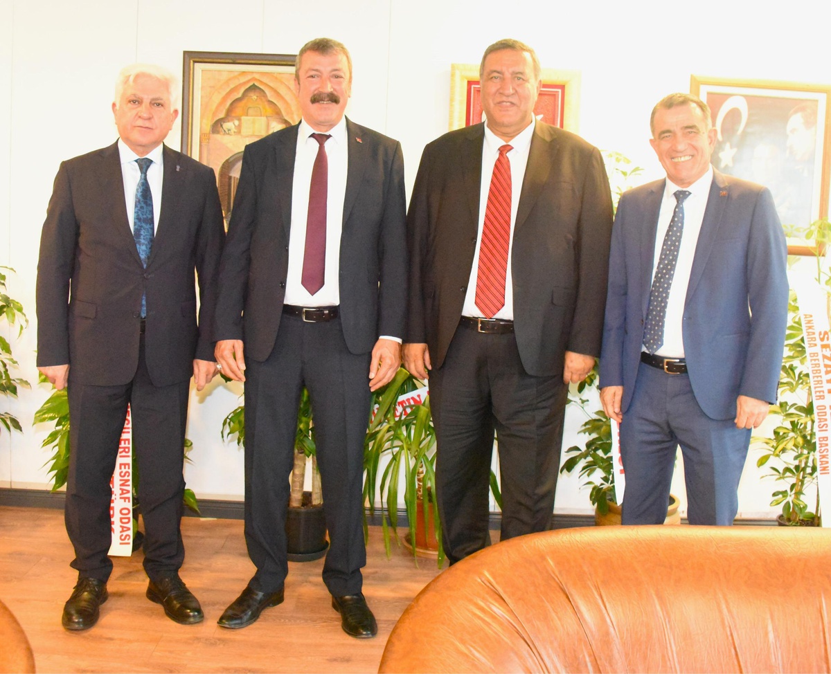 CHP'li Gürer, TESK yönetimini ziyaret etti, mikro esnafa sıfır komisyon istedi