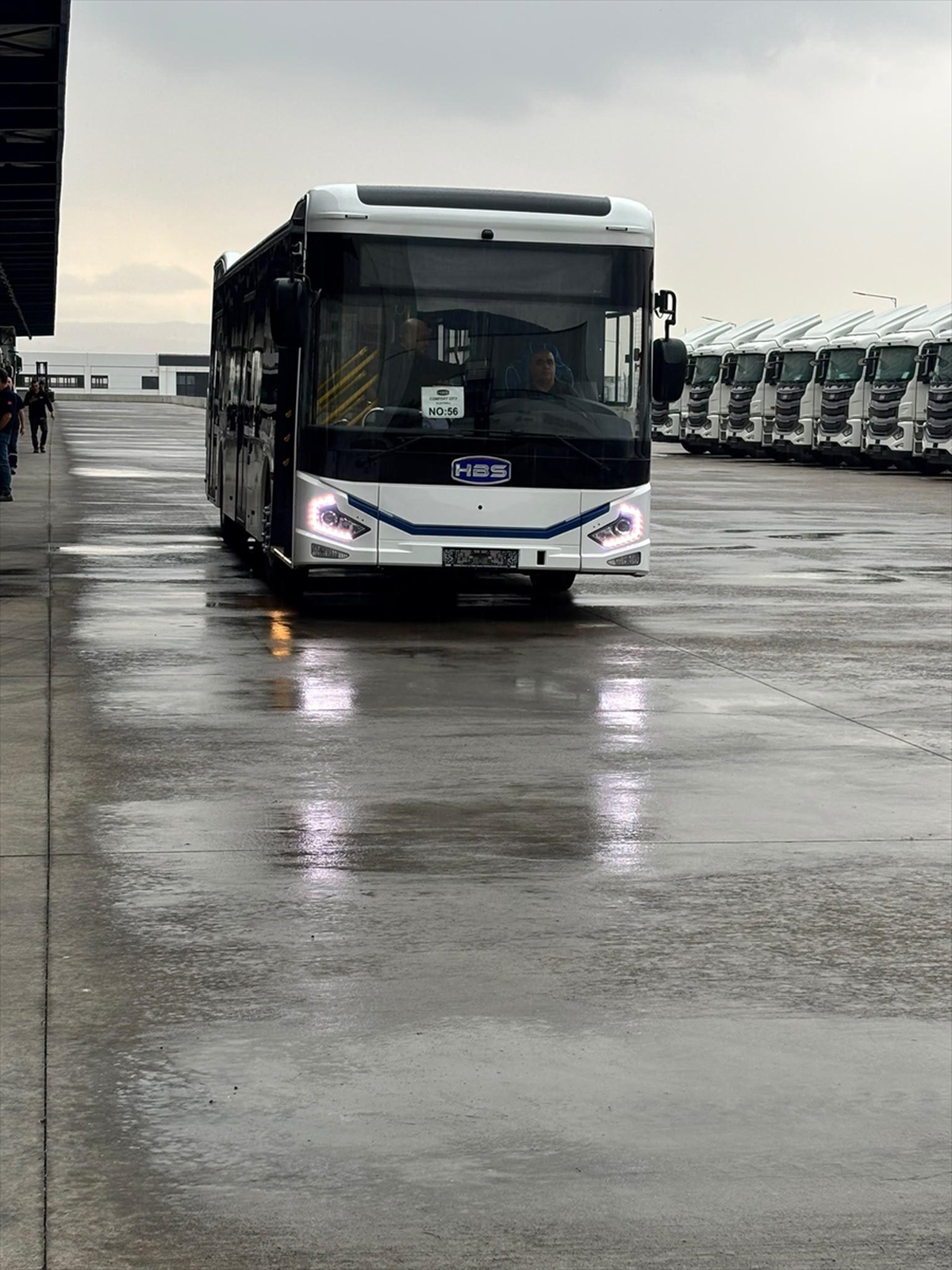 Kayseri Büyükşehir Belediyesi 12 elektrikli otobüsün kabul işlemlerini başlattı