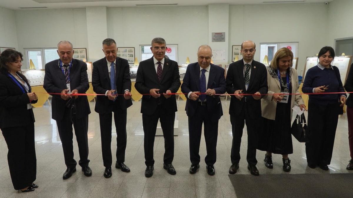 Medeni Kanun'un 100. yılı sempozyumunda Yargıtay Başkanvekili Adem Albayrak konuştu