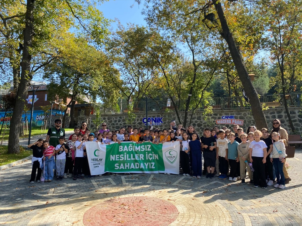 Samsun Canik'te Yeşilay'ın etkinliğinde 70 öğrenci doğayla buluştu