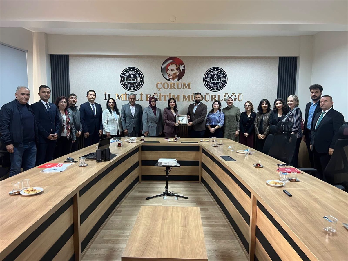 Çorum'da özel gereksinimli öğrencilere yönelik mesleki eğitim toplantısı düzenlendi