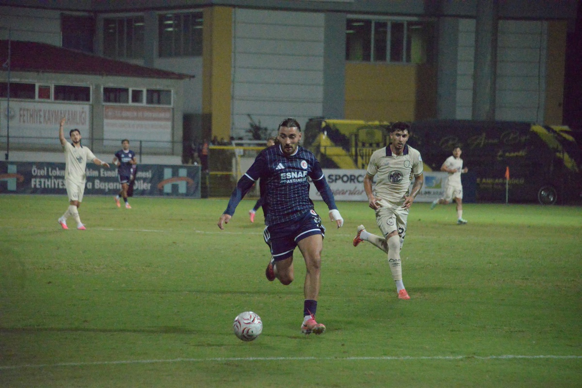 Fethiyespor, iki kez öne geçtiği maçta Ankaragücü ile 2-2 berabere kaldı