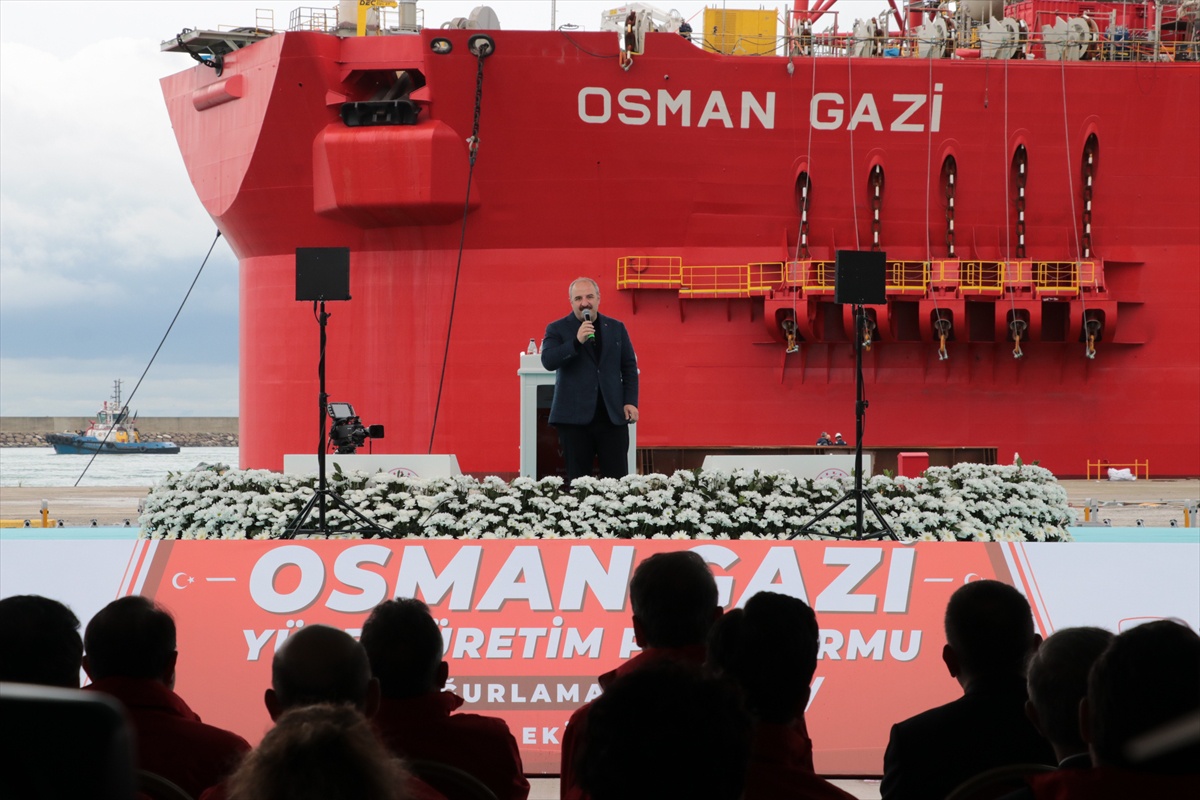 Osman Gazi platformu Sakarya Gaz Sahası'na 20 milyon metreküp hedefiyle uğurlandı