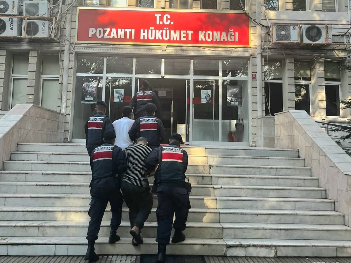 Pozantı'da yaşlıları dolandırdıkları öne sürülen 2 şüpheliden 1'i tutuklandı