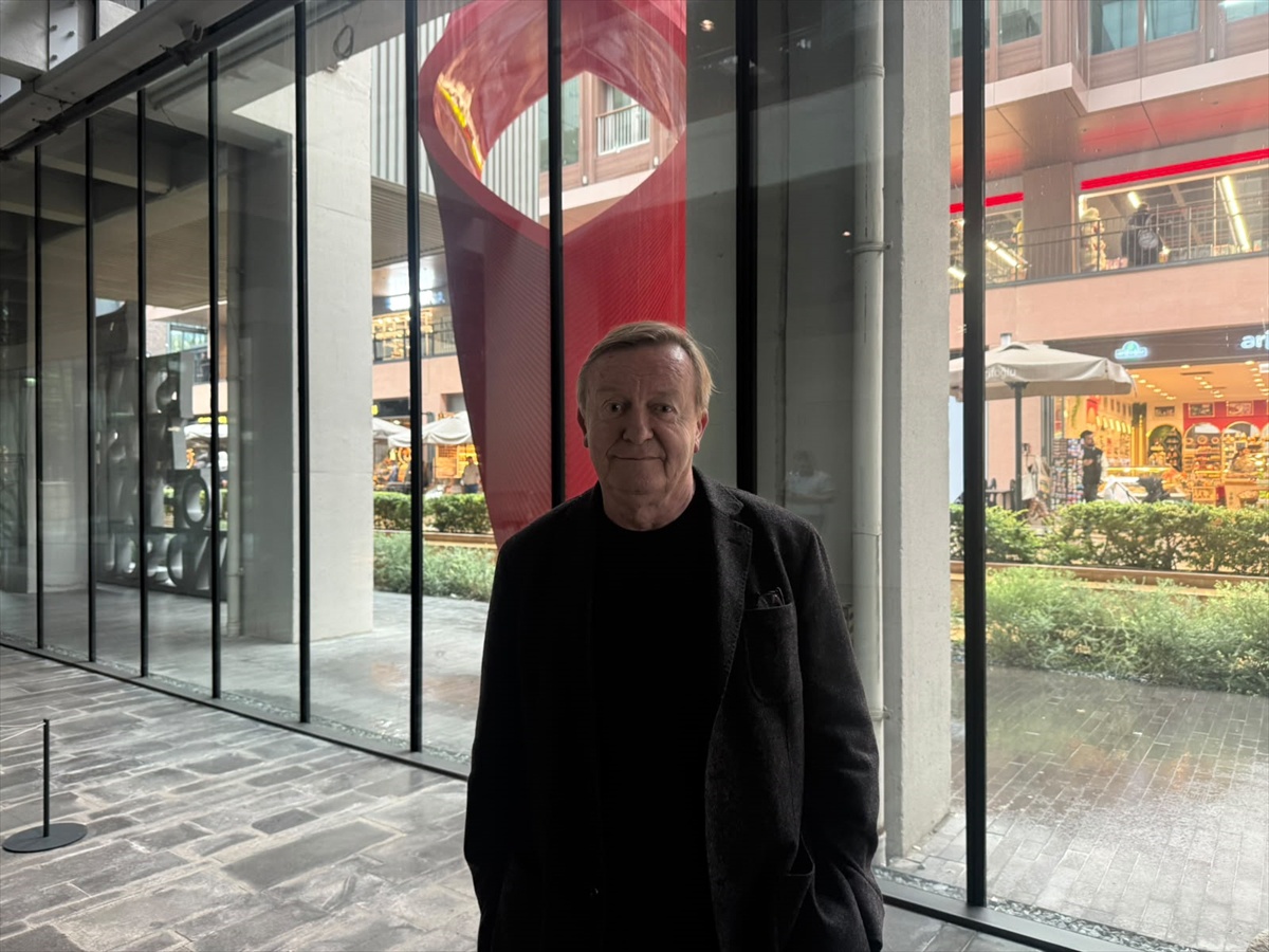 Prix Goncourt ödüllü Jean Echenoz, Ketebe'nin söyleşisinde okurlarla buluştu