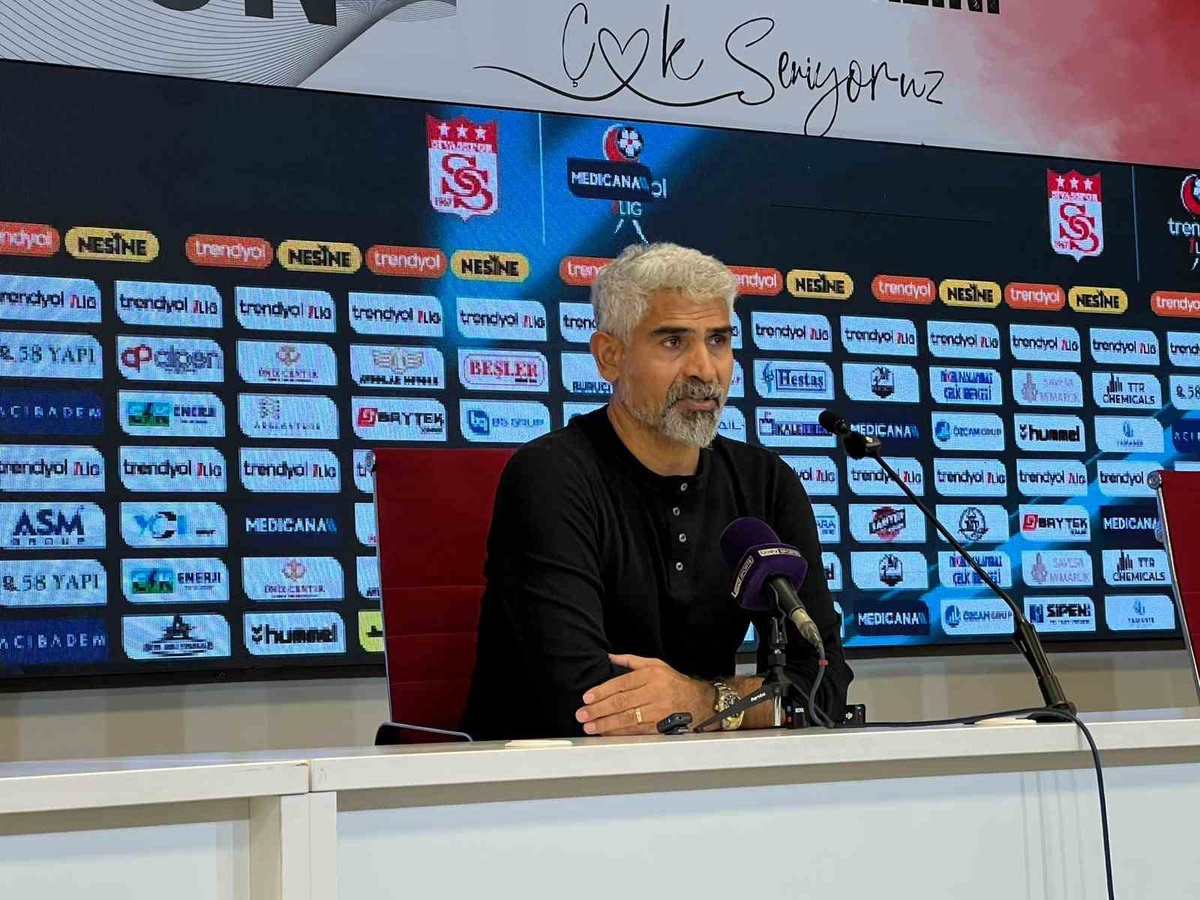 Sivasspor, Sarıyer ile 1-1 berabere kaldı; Taşdemir eksik kadroyu vurguladı