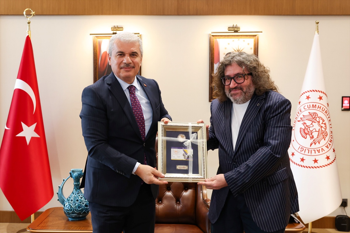 AKSED Başkanı Günay, Konya Valisi Akın'a derneğin çalışmalarını anlattı