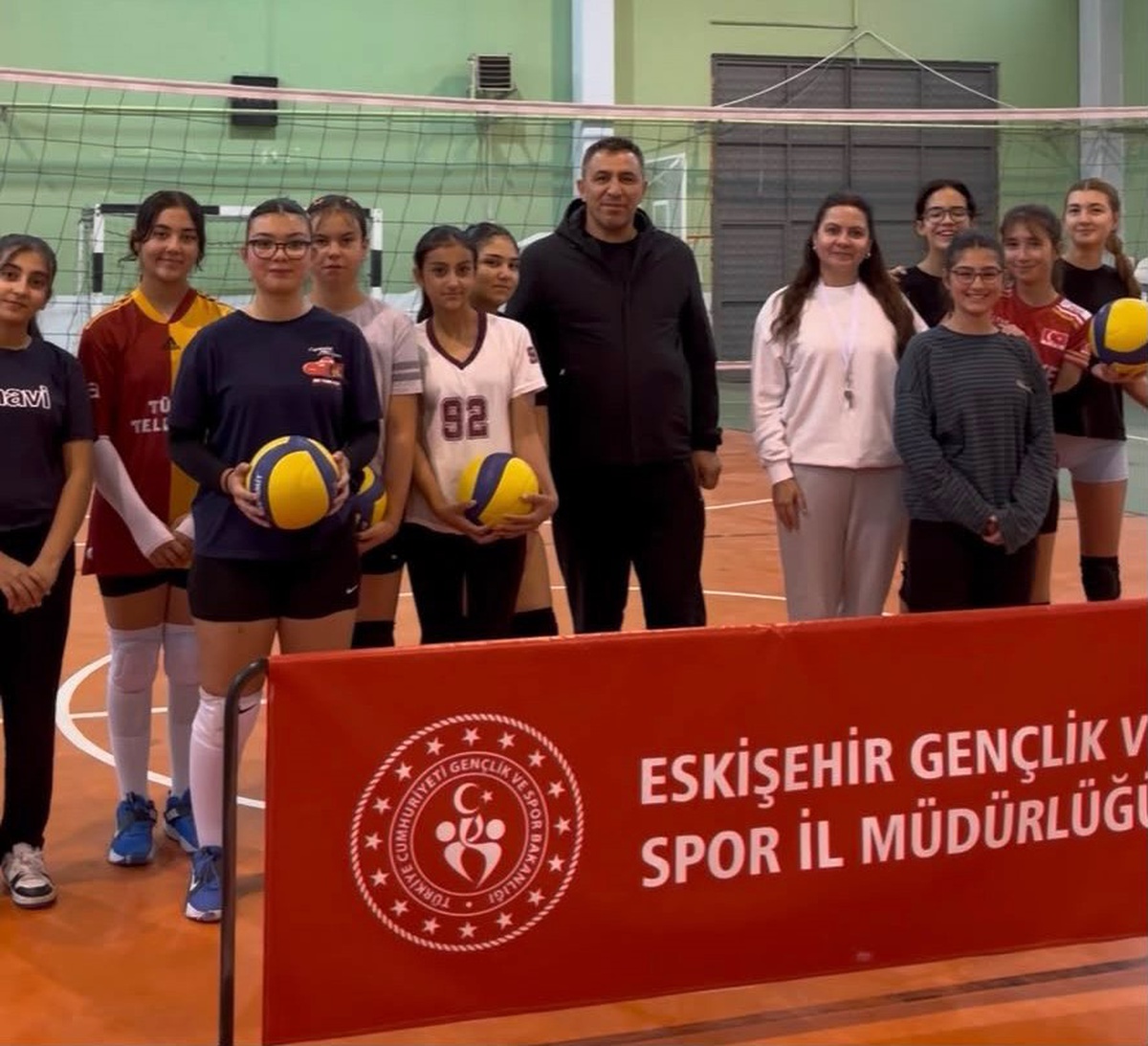 Beylikova'da spor kursları sürerken Gençlik Merkezi üye sayısı 900'ü aştı