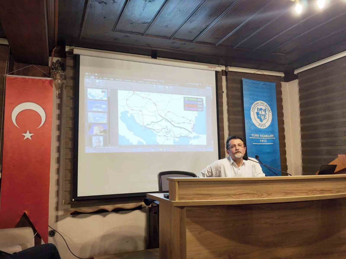 Doç. Dr. Hakan Değirmenci, 15 bin kilometrelik Balkan yolculuğunu anlattı