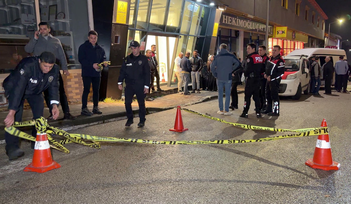 Erzurum Palandöken'de düğün salonunda bıçaklı kavgada 2 kişi yaralandı