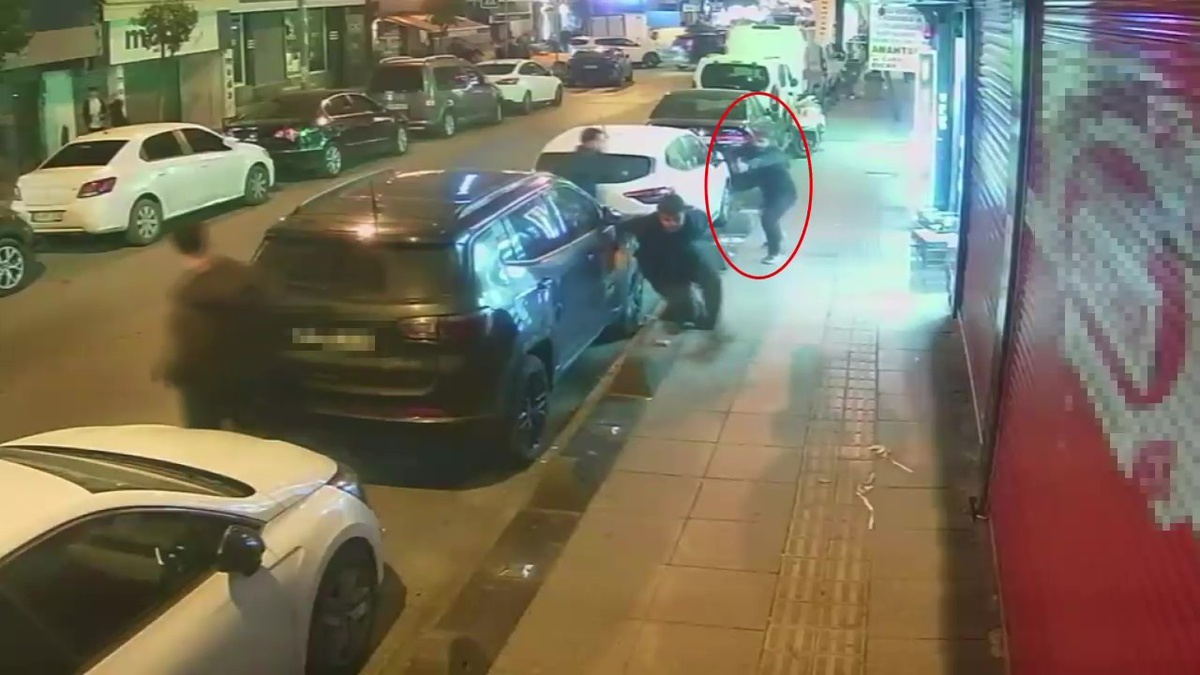 Esenler'de iki kişinin yaralandığı silahlı olayın çatışma olduğu ortaya çıktı