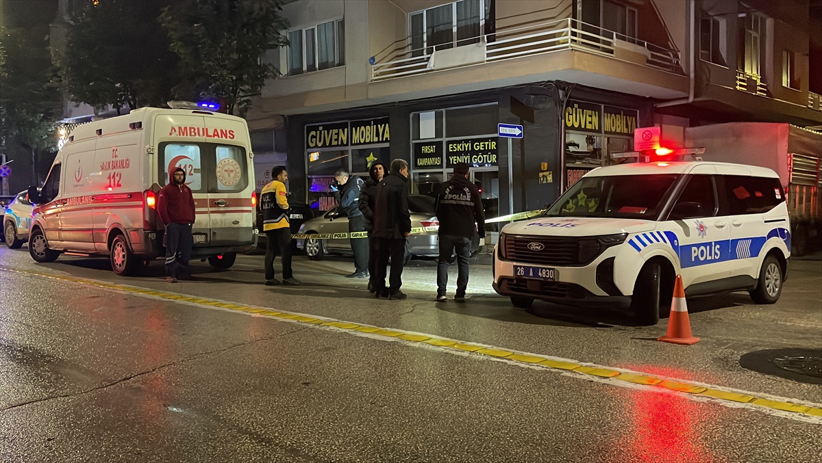 Eskişehir Odunpazarı'nda kovalamaca sonrası pompalı tüfekle vurulan kişi öldü