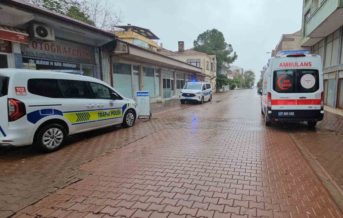 Kastamonu Cide'de 60 yaşındaki vatandaş sabah evinde ölü bulundu