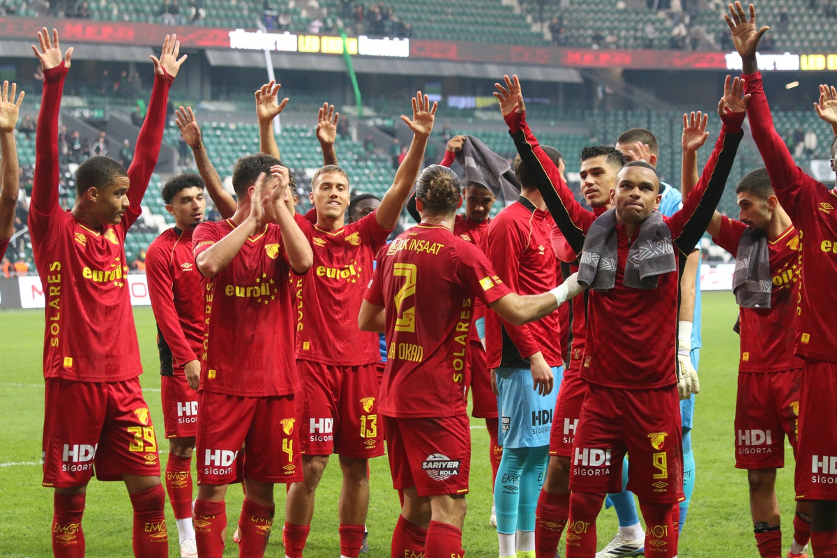 Kocaelispor Göztepe'ye 2-1 yenildi, bu sezon sahasındaki ilk yenilgisini yaşadı