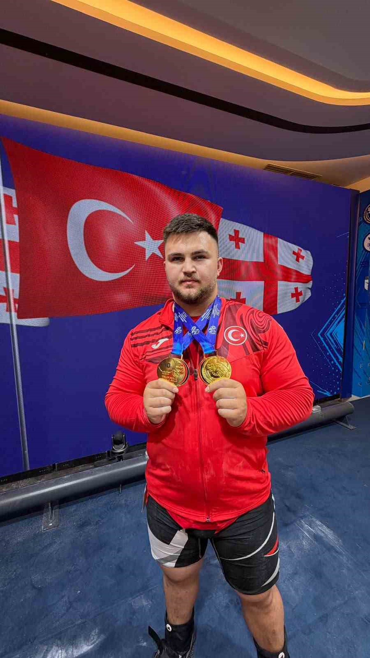 Selahattin Altın, Gençler +110 kiloda 2 altınla Avrupa şampiyonu oldu