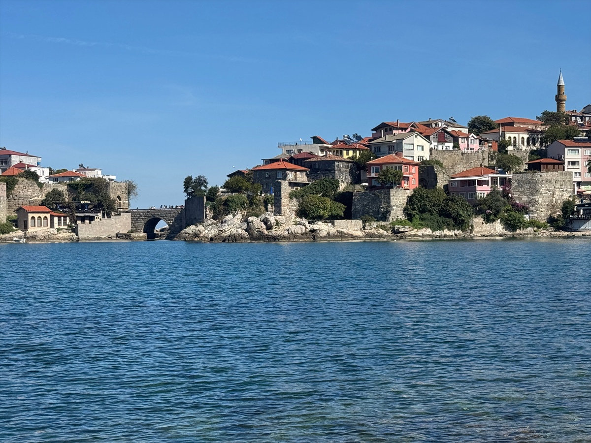 Amasra'da yılın 9 ayında 1 milyon 300 binden fazla ziyaretçi ağırlandı