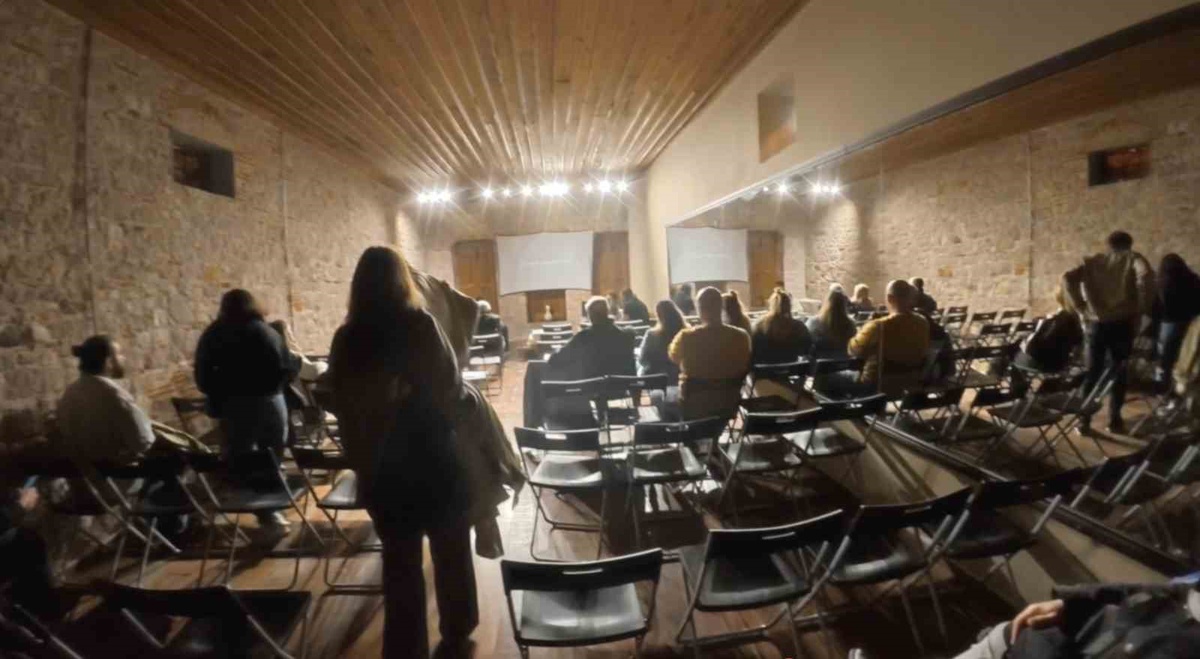 Ayvalık'ta düzenlenen yapay zeka film festivali 65 filmle sona erdi