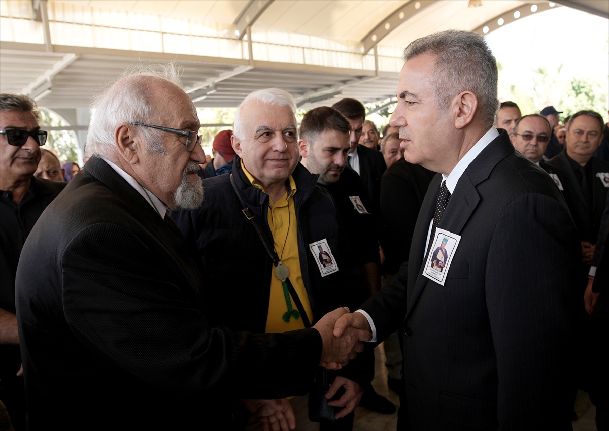Ali Haydar Ercan İzmir'de Toprağa Verildi