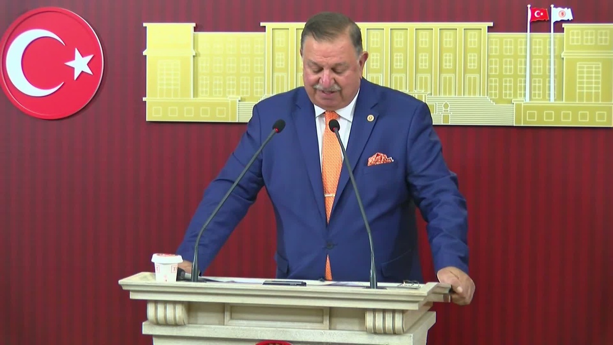 Doğan Bekin: 'Fatih Erbakan'ın nezaketinden istifade ederek partiyi omurgasızlaştırma girişimi utanç vesikası olarak karşımızdadır'