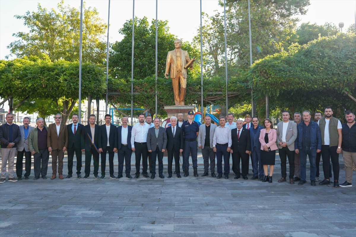 Finike'de Muhtarlar Günü törenle kutlandı
