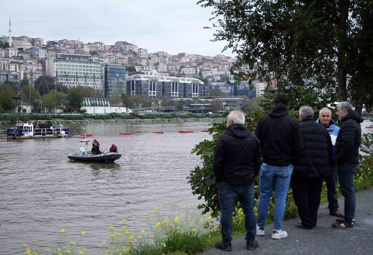 İstanbul'da selde kaybolan 63 yaşındaki Ahmet Derin için Haliç'te arama sürüyor