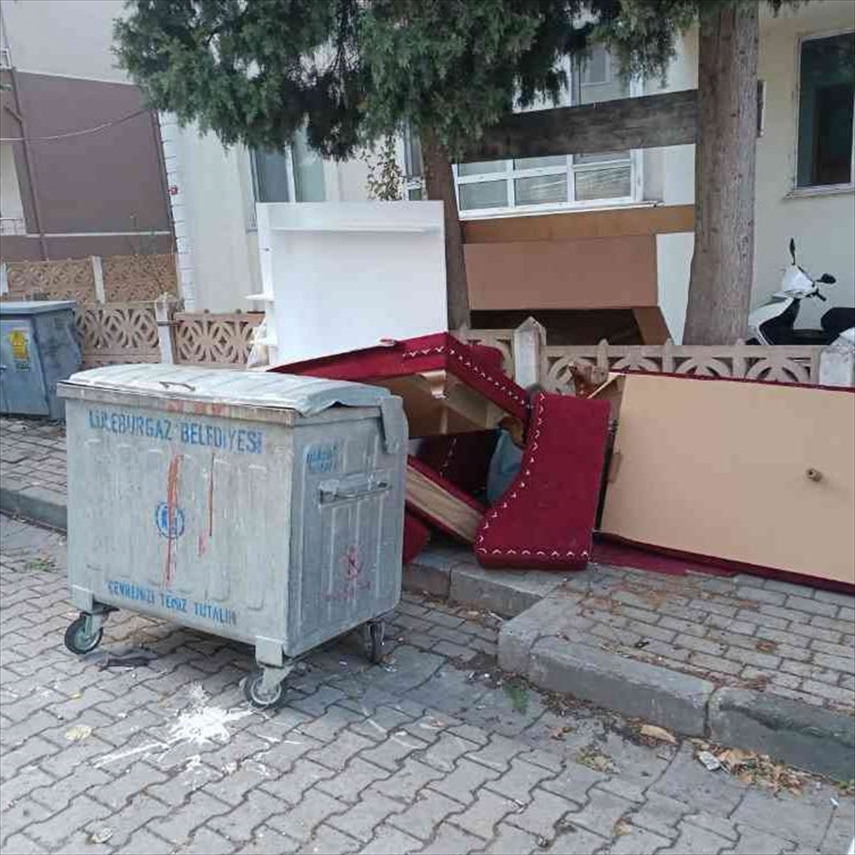 Kırklareli Belediye Başkanı Bulut, başkan yardımcıları ve müdürlerle toplantı yaptı