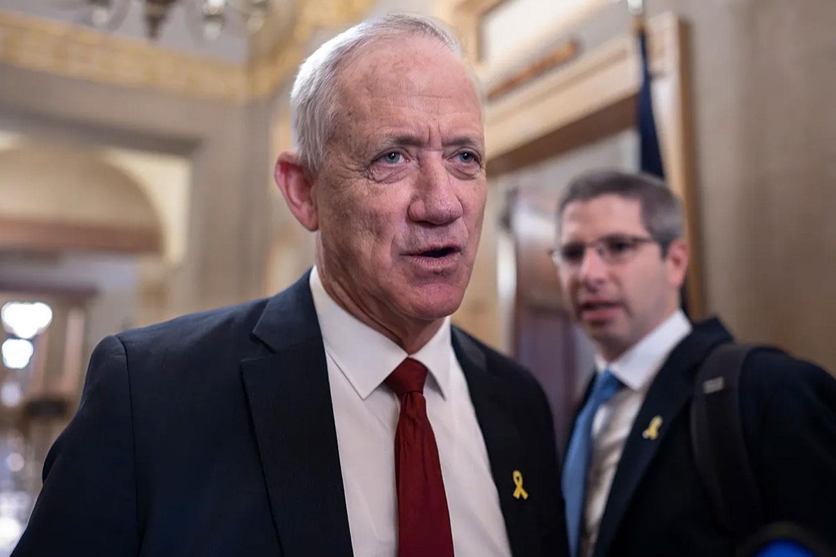 İsrail'de muhalif lider Benny Gantz, seçime 8 gün kala yarıştan çekildiğini açıkladı
