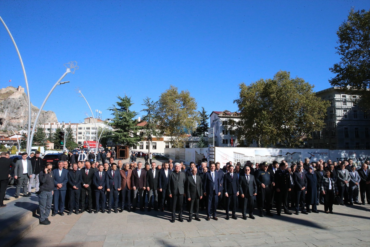 Tokat'ta Muhtarlar Günü'nde muhtarlar derneği başkanı hizmet binası talep etti