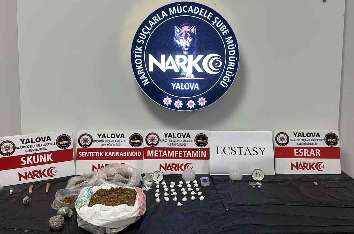 Yalova'da uyuşturucu ticareti yapan 2 şüpheli iki operasyon sonrası tutuklandı
