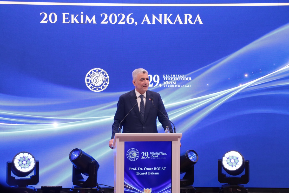 Bakan Bolat, tüketici ödüllerinde bilinçli tüketiciyi güçlü ekonominin teminatı saydı
